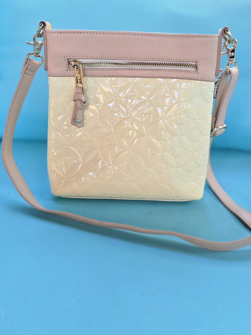 Spartina 449 Pink and Cream Patent Crossbody Bag - Picture 2 of 10